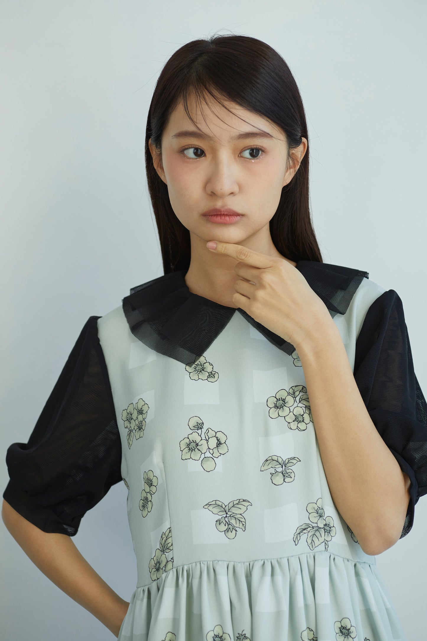 ”いちご園”ワンピース "The Strawberry Garden" Dress