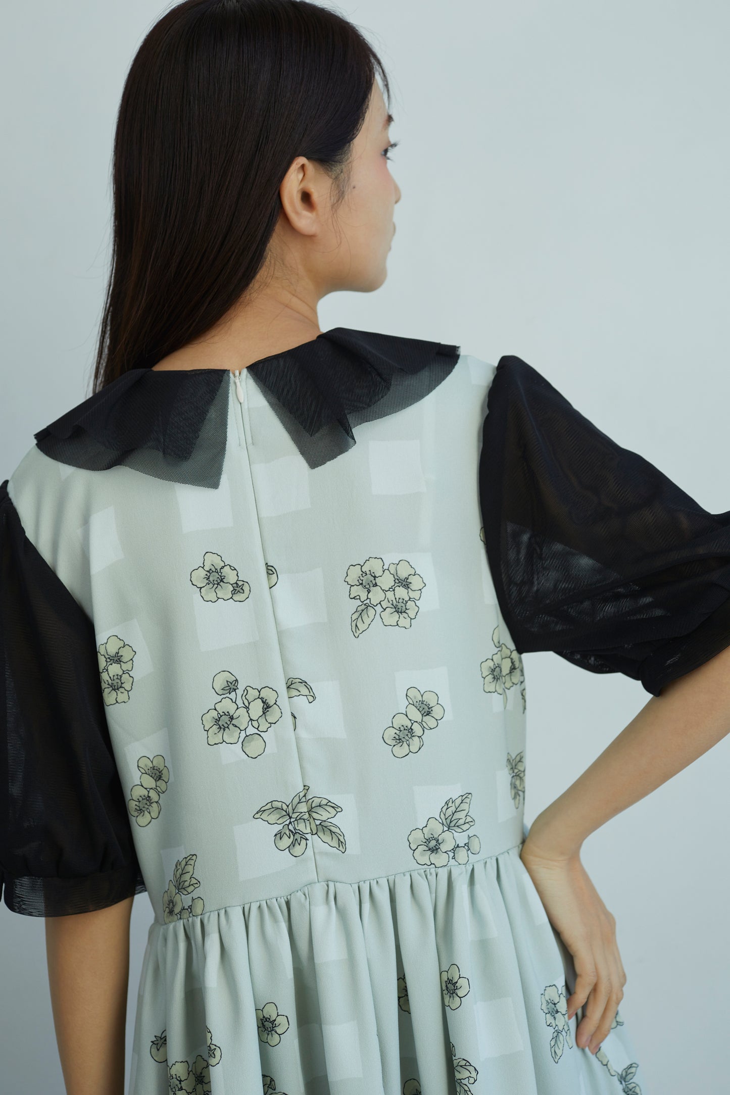 ”いちご園”ワンピース "The Strawberry Garden" Dress