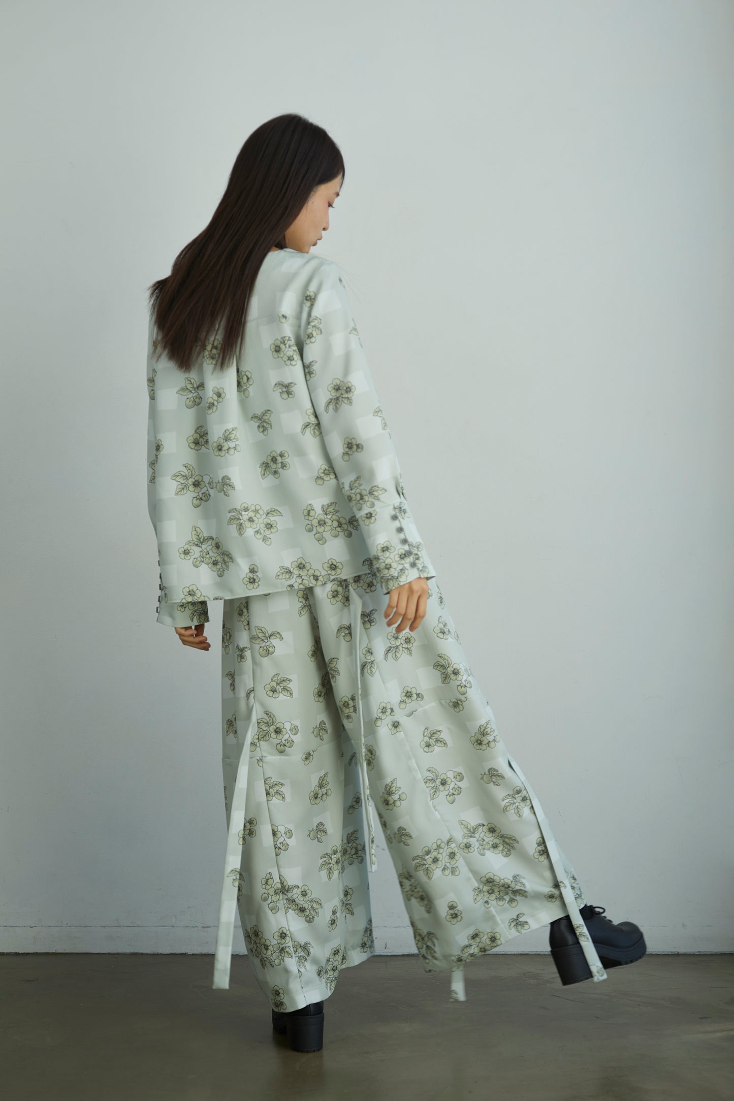 ”いちご園”リボンパンツ "The Strawberry Garden" Bows Pants