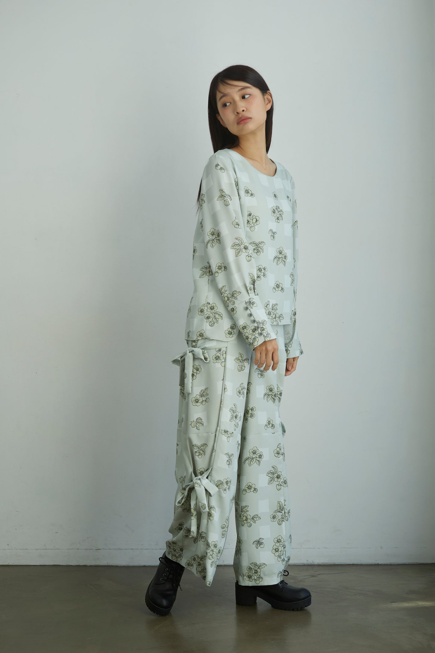 ”いちご園”リボンパンツ "The Strawberry Garden" Bows Pants