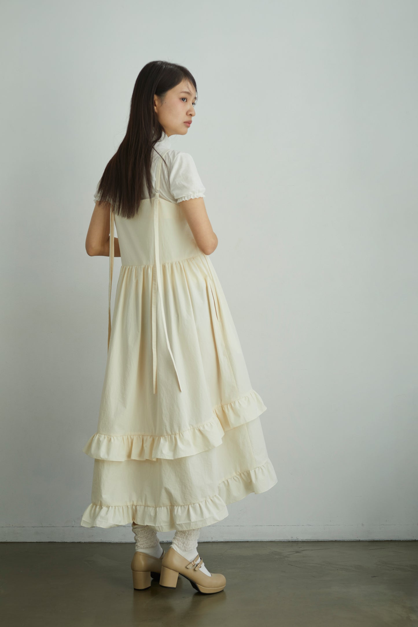 きなりのフリルワンピース Ecru Frill Dress