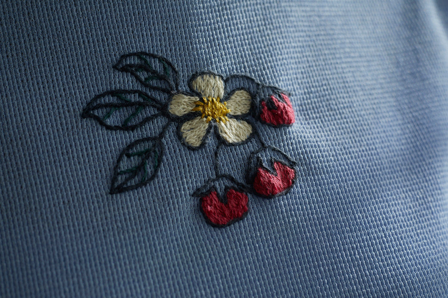 苺のワッフルニットトップス Strawberry Waffle Knit Top