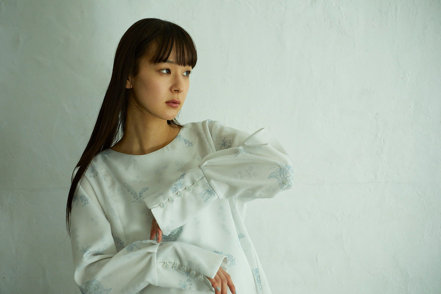 ”花絵日記”ブラウス "Photo Diary of Flowers" Blouse
