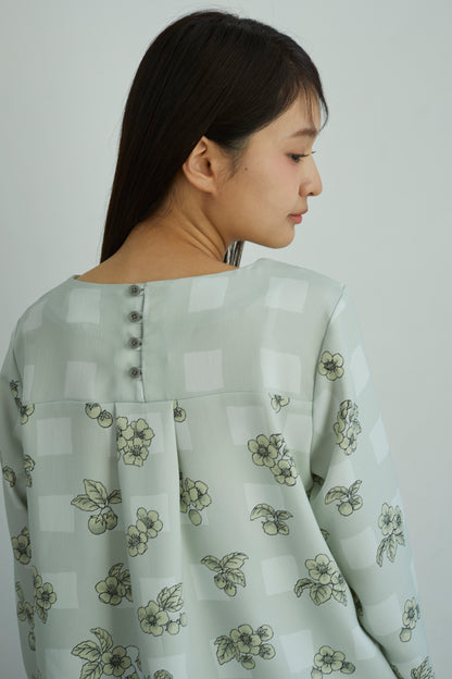 ”いちご園”ブラウス　"The Strawberry Garden" Blouse