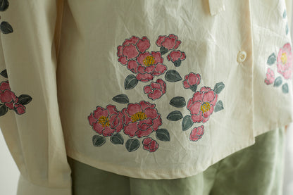 山茶花のボウタイシャツ　Camellia Sasanqua Shirt